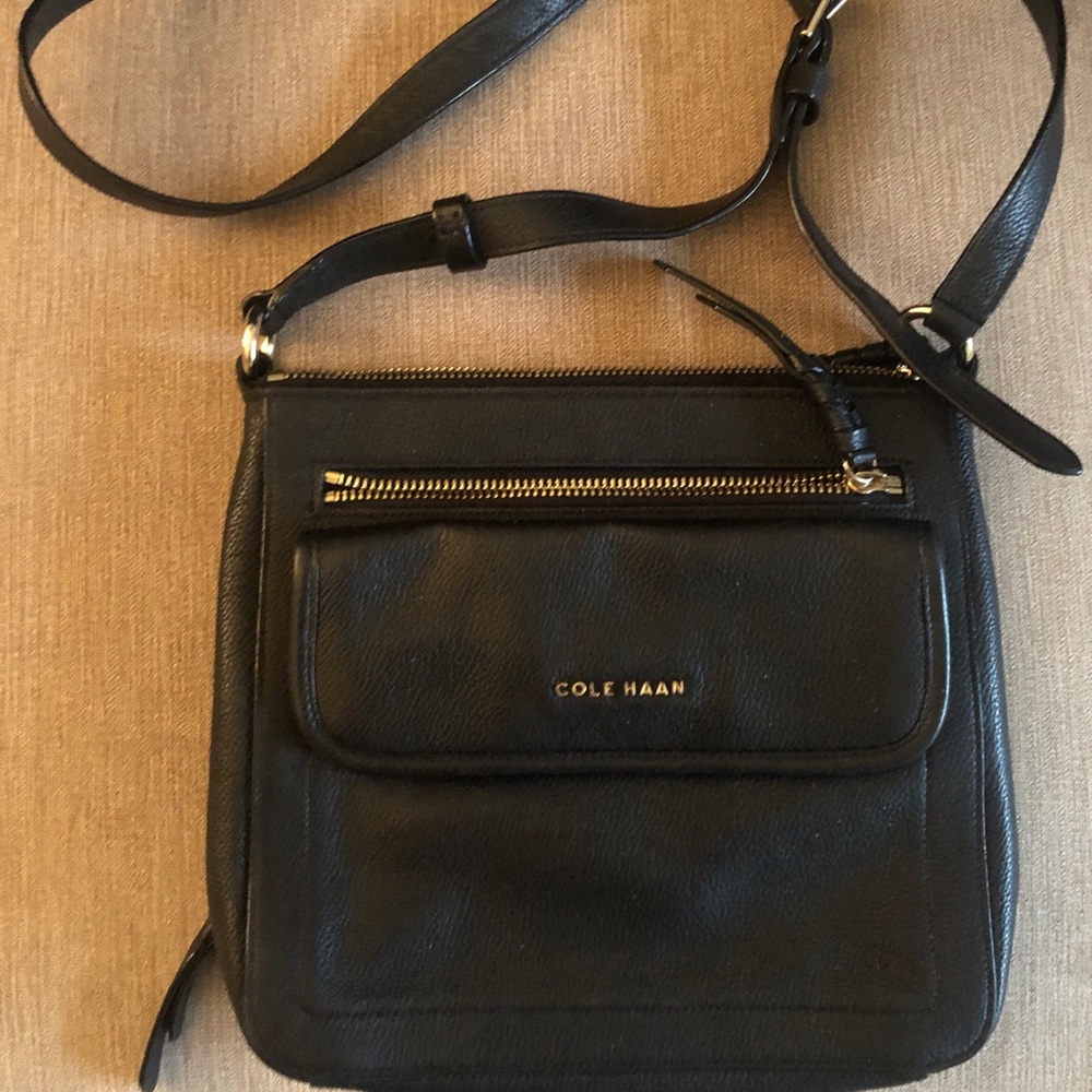 💯Cole Haan bag